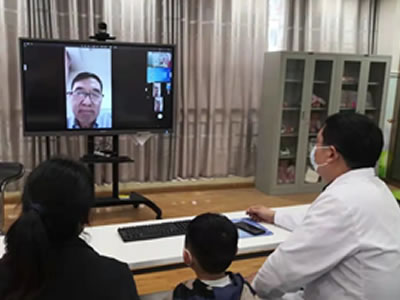 不出遠門，一鍵與省級專家“面對面”——臥龍區(qū)婦幼保健院遠程會診讓醫(yī)療更便捷、更溫暖