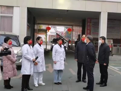 新春送溫暖---臥龍區(qū)領(lǐng)導到區(qū)婦幼保健院慰問一線醫(yī)務人員！